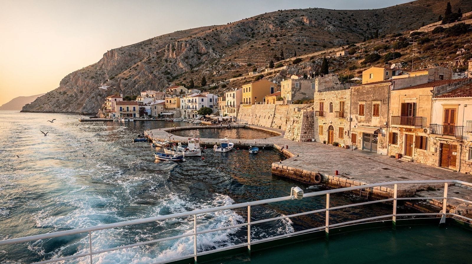 Lot na Kretę: Heraklion, Chania, Sitia — a nie Kastelli