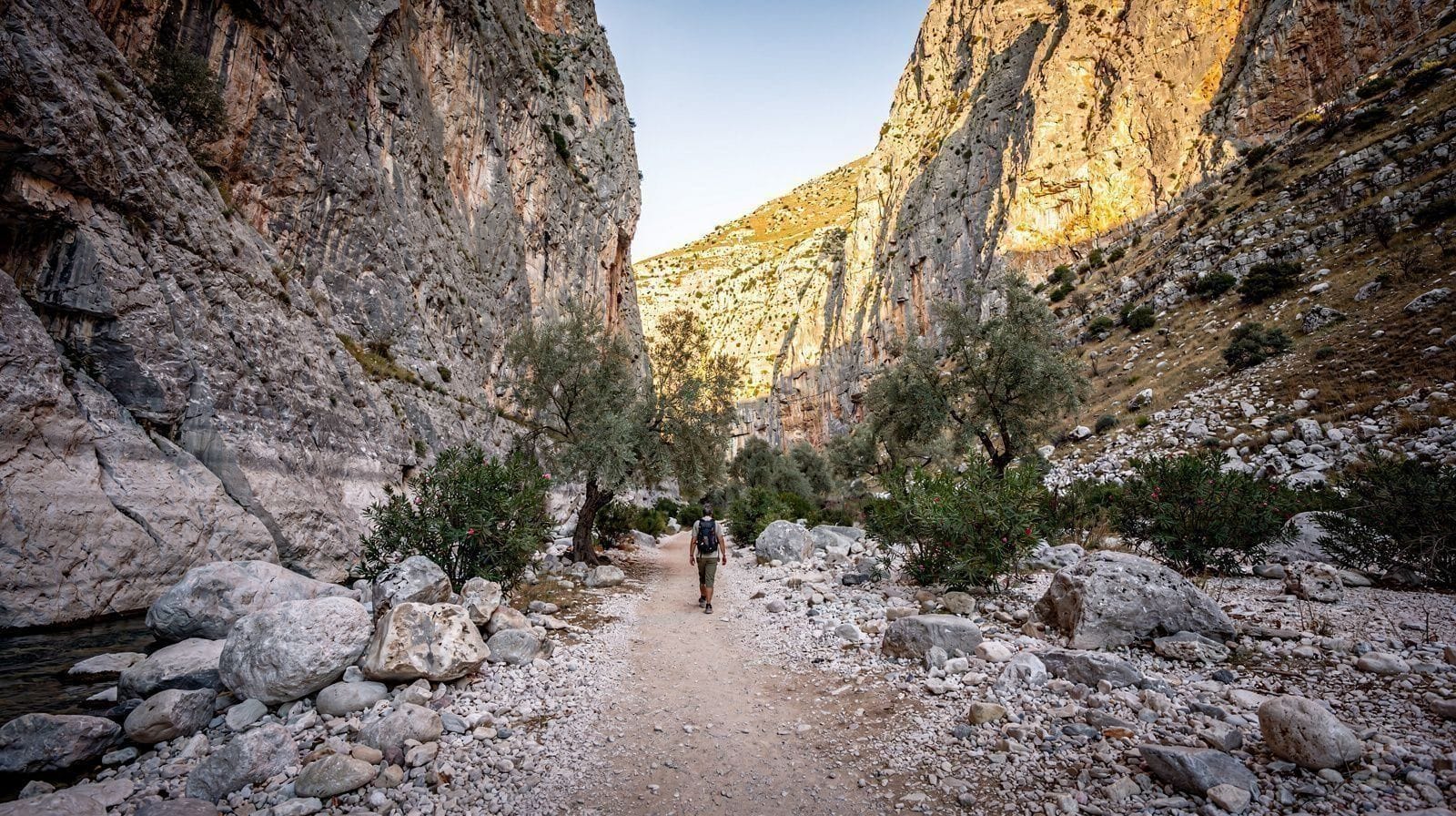 El desfiladero de Kourtaliotiko: un paseo matinal sobre Preveli