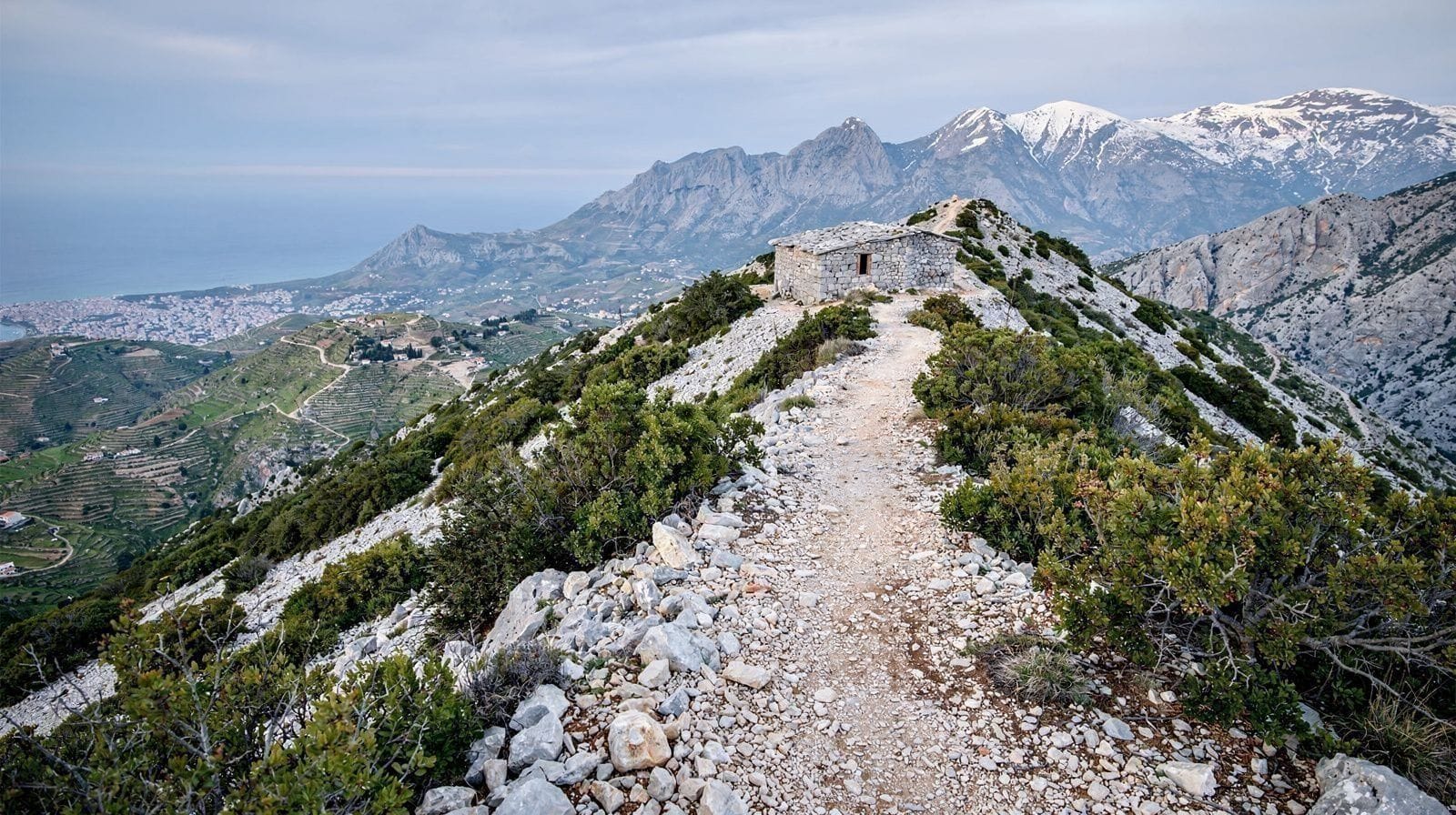 Pachnes and the White Mountains