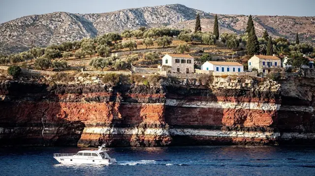 Santorini Day Trip from Crete: Is It Worth It?