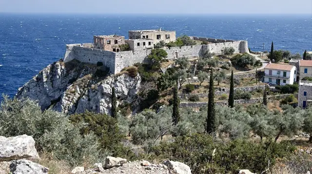 Spinalonga: Which Boat Should You Take?